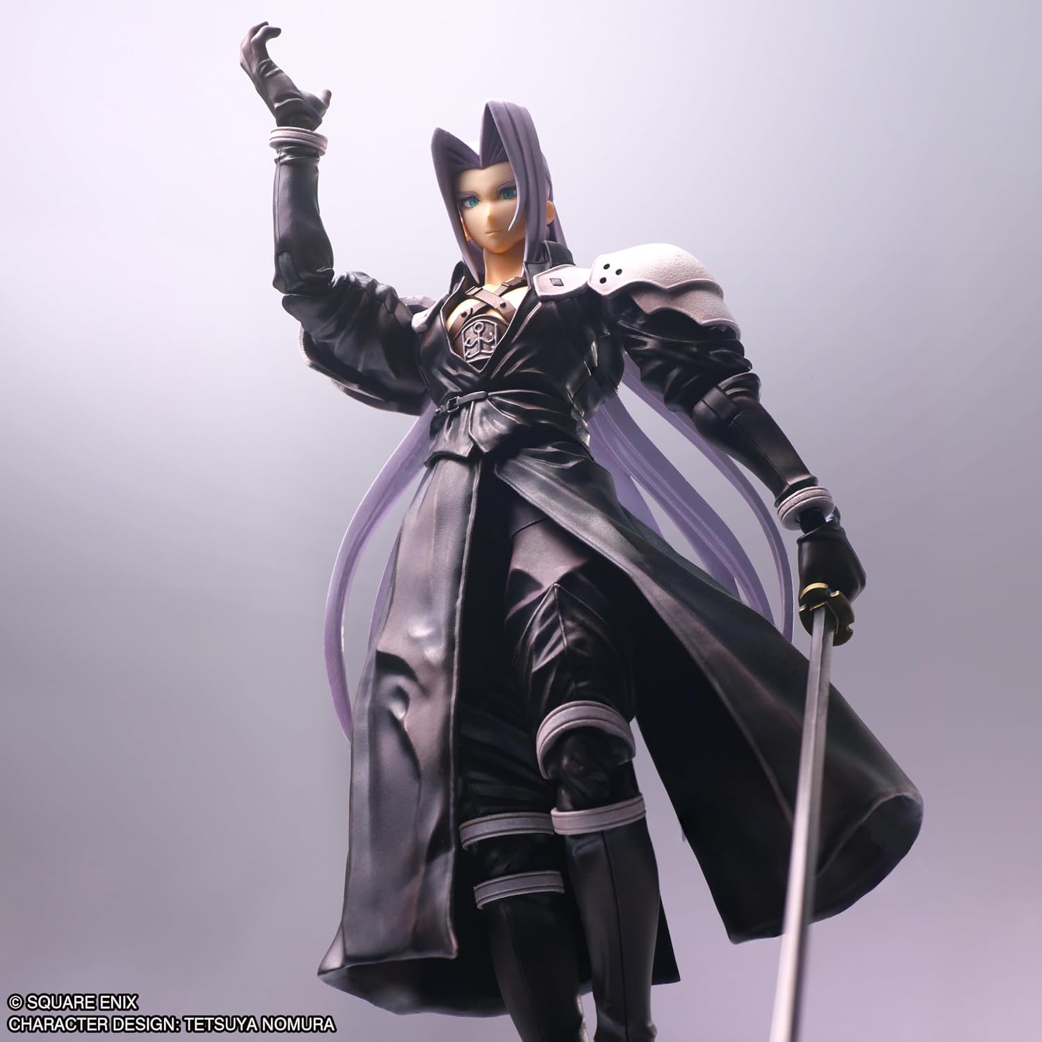 Final Fantasy VII Sephiroth Figure - Iconic Collector's Item for Fans - Flex Gamingproduct_type