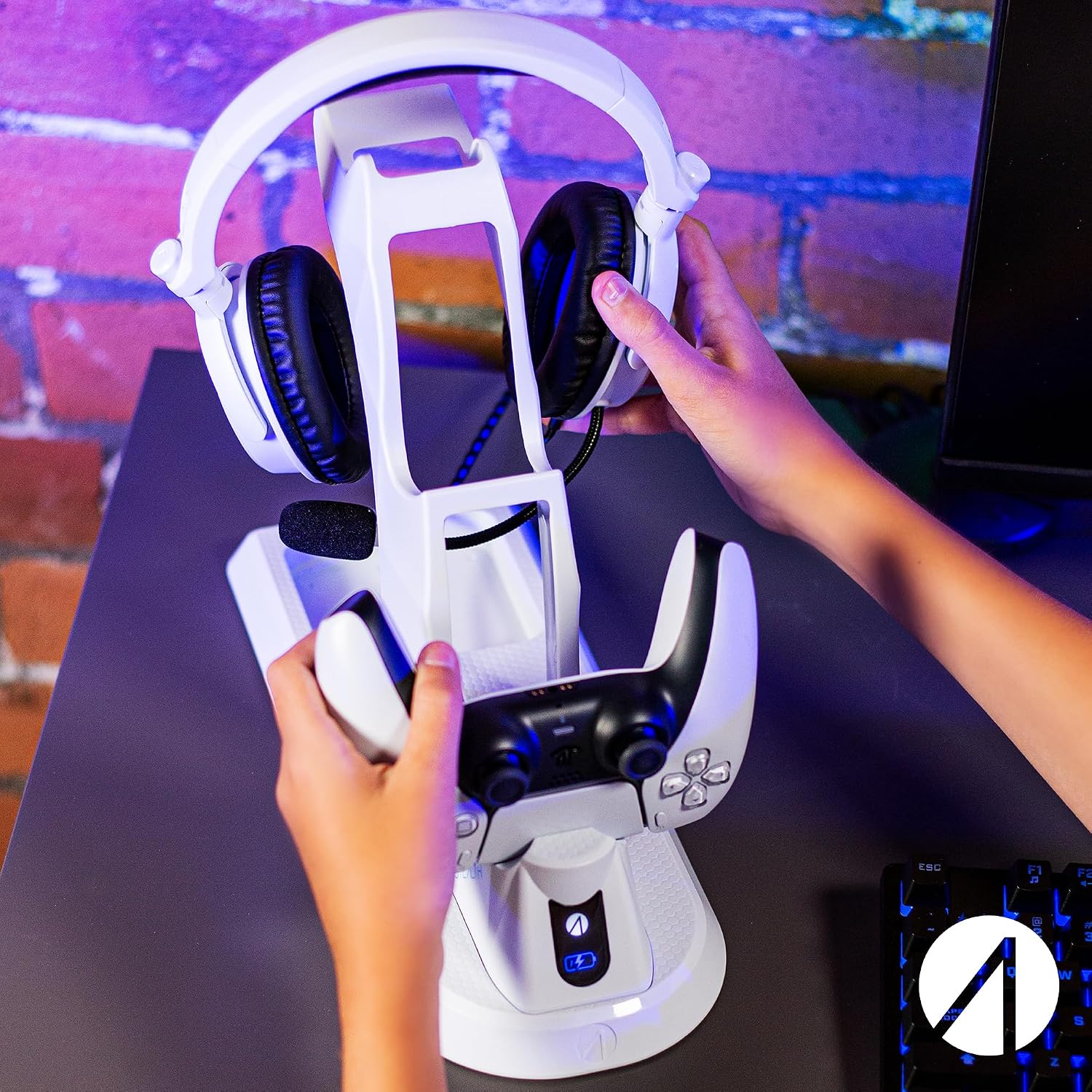 Ultimate Gaming Station for PS5: All-in-One Dock and Headset Stand - Flex Gamingproduct_type