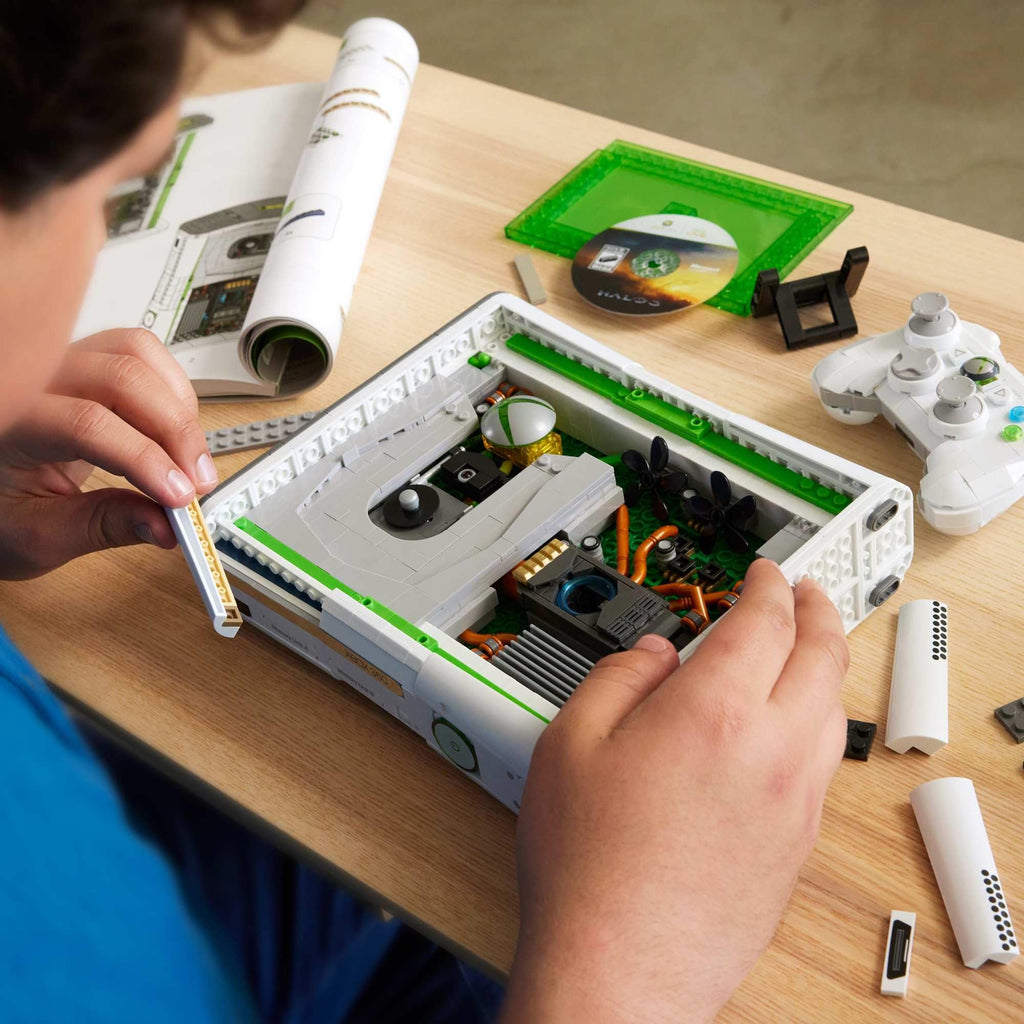 MEGA Microsoft Collectible Building Set, Xbox 360 Replica Model with 1342 Pieces, Controller and LED Lights, Build & Display Toy for Adult Collectors - Flex Gamingproduct_type